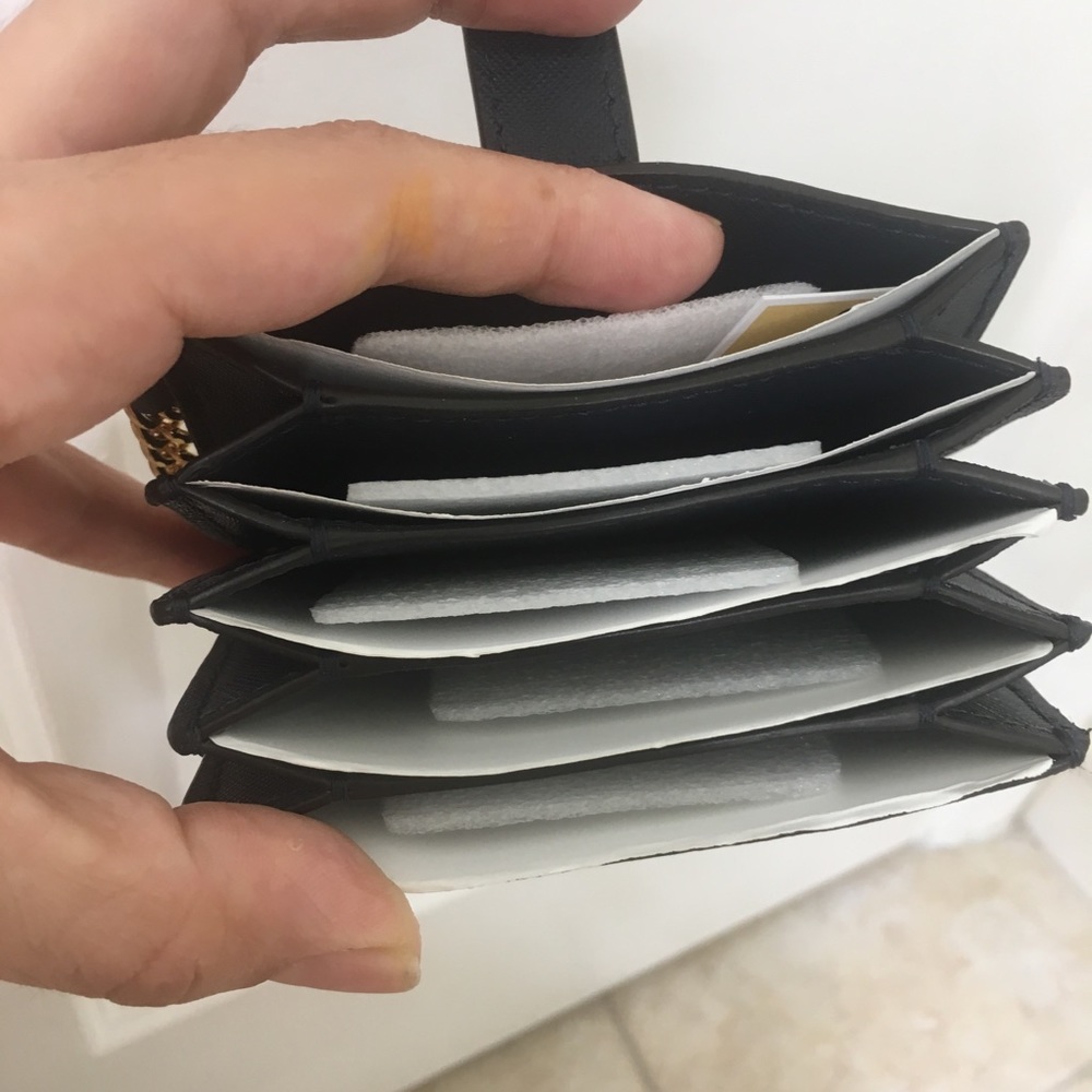 Firm❗️Michael Kors card holder navy blue - Picture 3 of 4